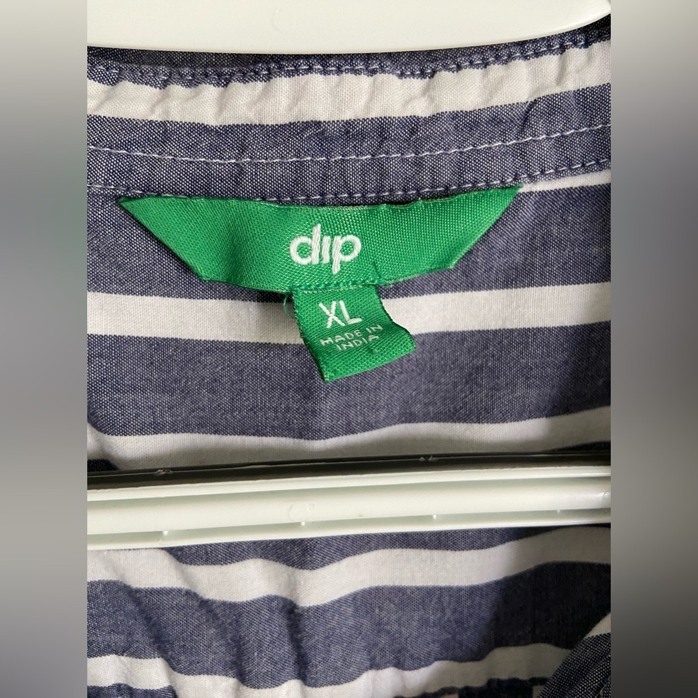 DIP Striped Button Down Blue & White Short Sleeve Top Sz XL - Picture 2 of 6